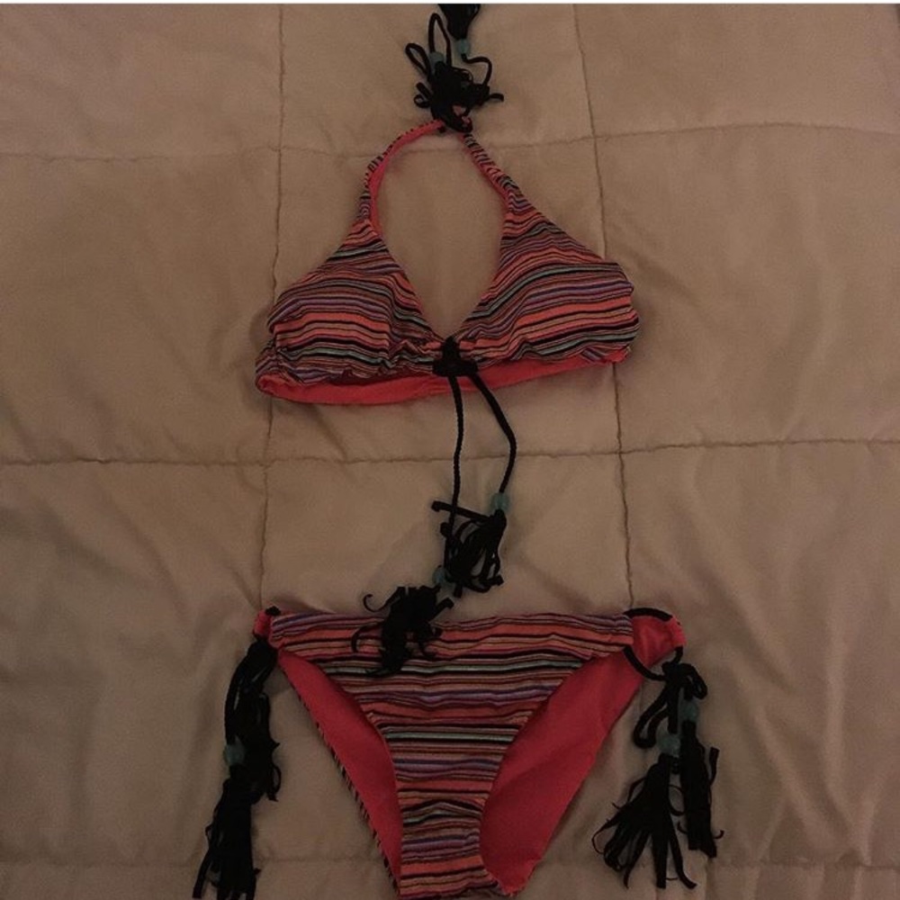 Reversible VS Bikini